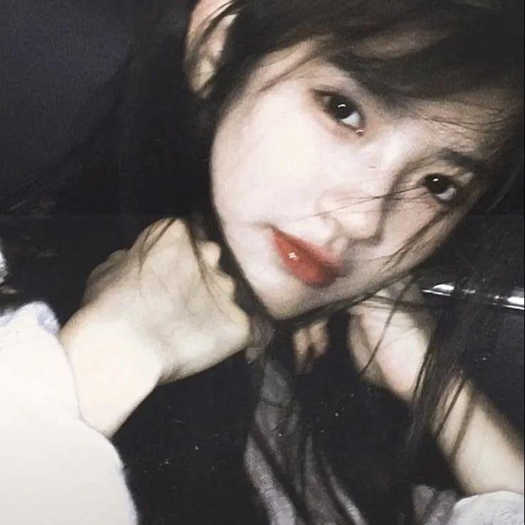 隐婚后,我的下属老公掉马甲了